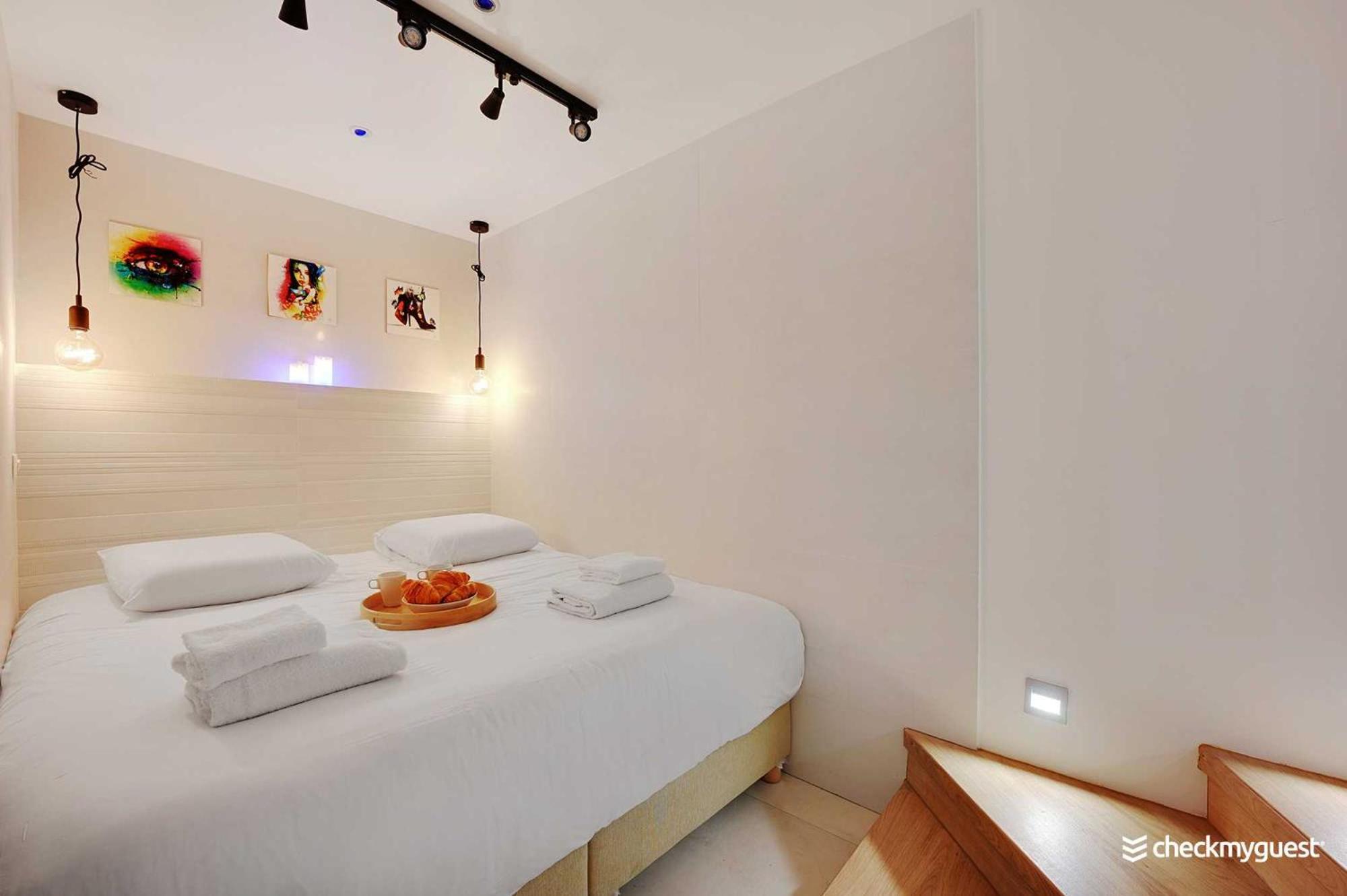 Intimate Apartment With Air Conditioner & Jacuzzi 2Br 6P Montmartre Paris Exterior foto